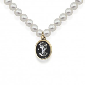 Victorian Lady Pearl Necklace