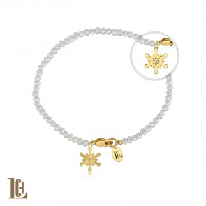 Pearl Bracelets With snow flake charm